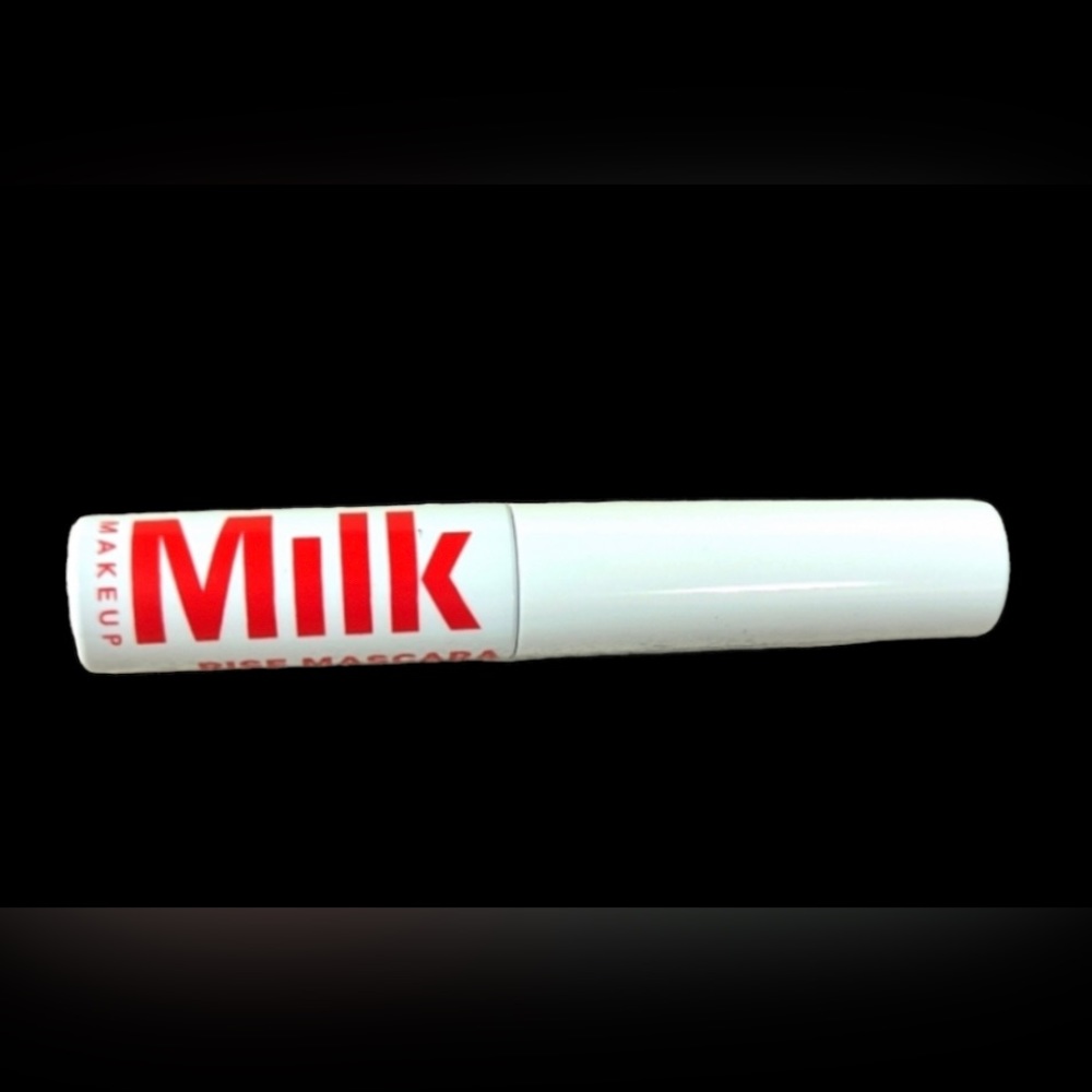 ⭐️ 3 for $20 ⭐️ MILK RISE Lifting + Lengthening Mascara - Picture 2 of 13